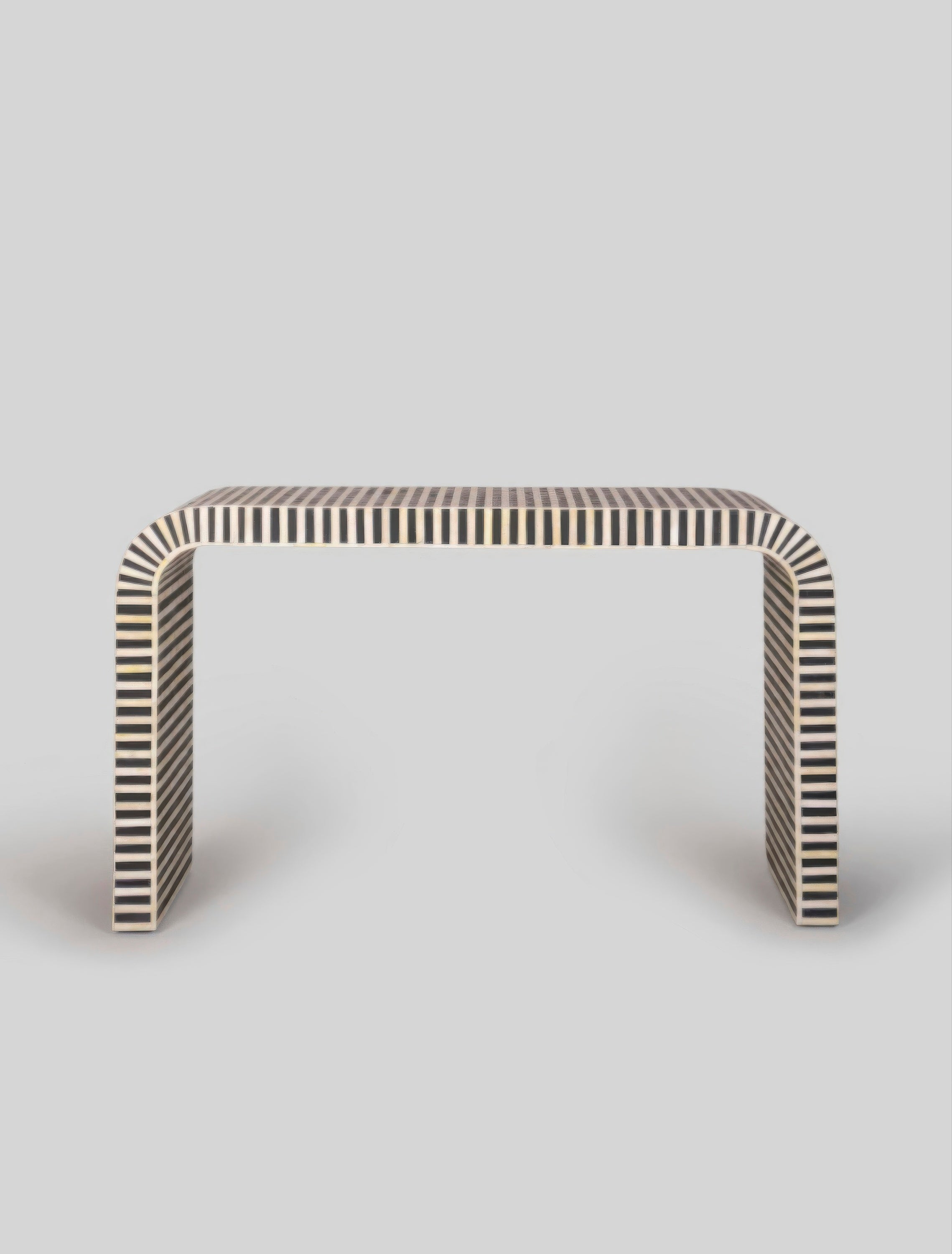 Arch Console, Black-White