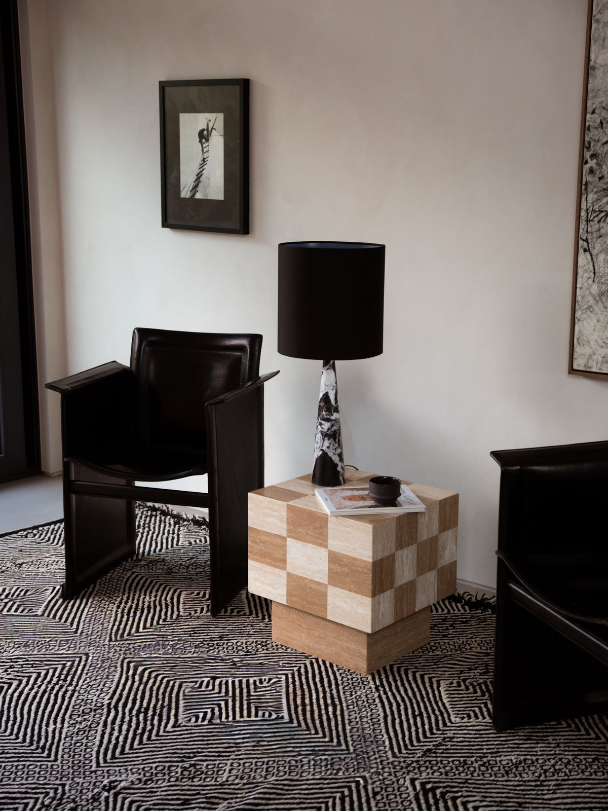 TL 11 Table Lamp, Black Khenifra marble - Black
