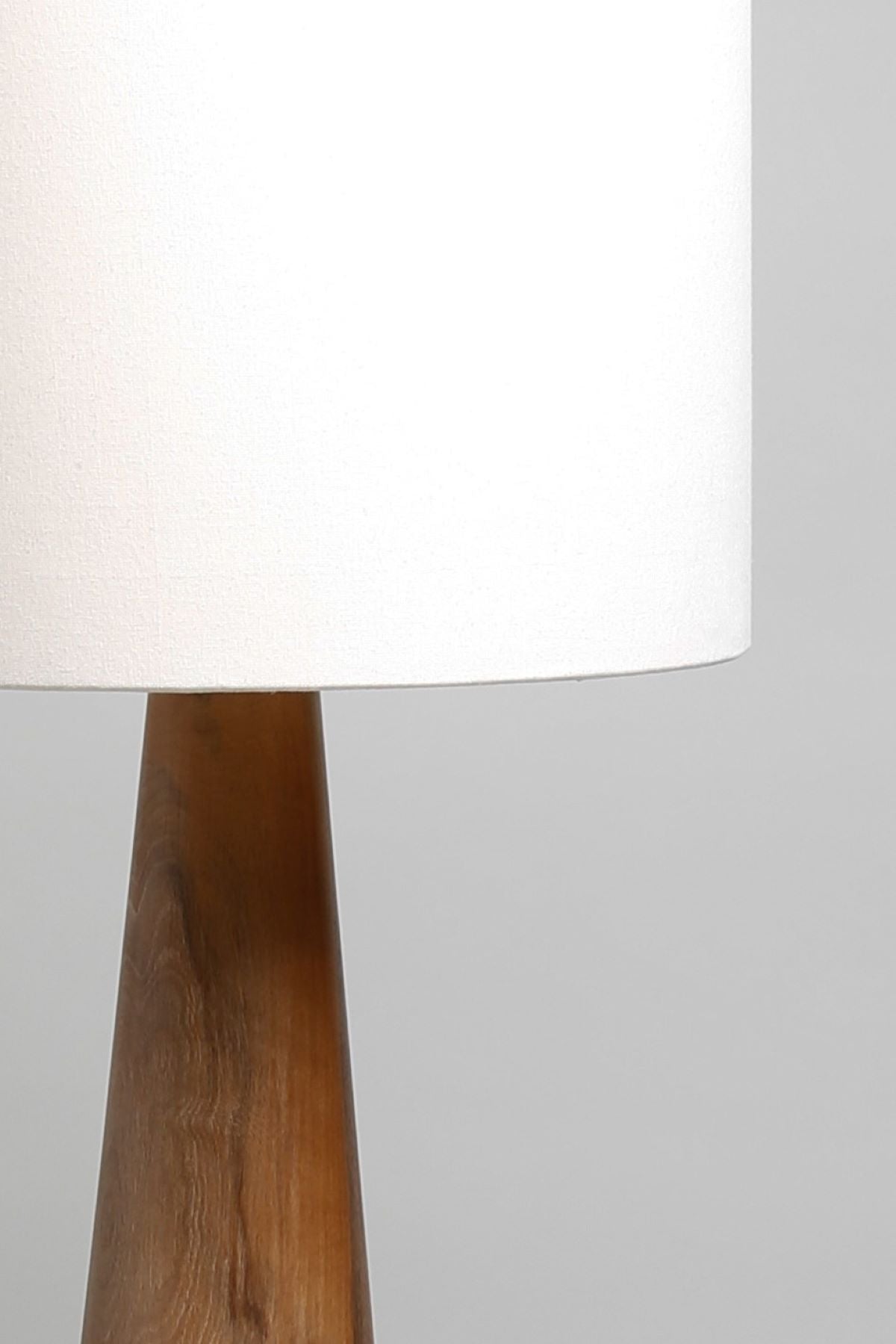 FL 11 Floor Lamp, Solid Wood - White