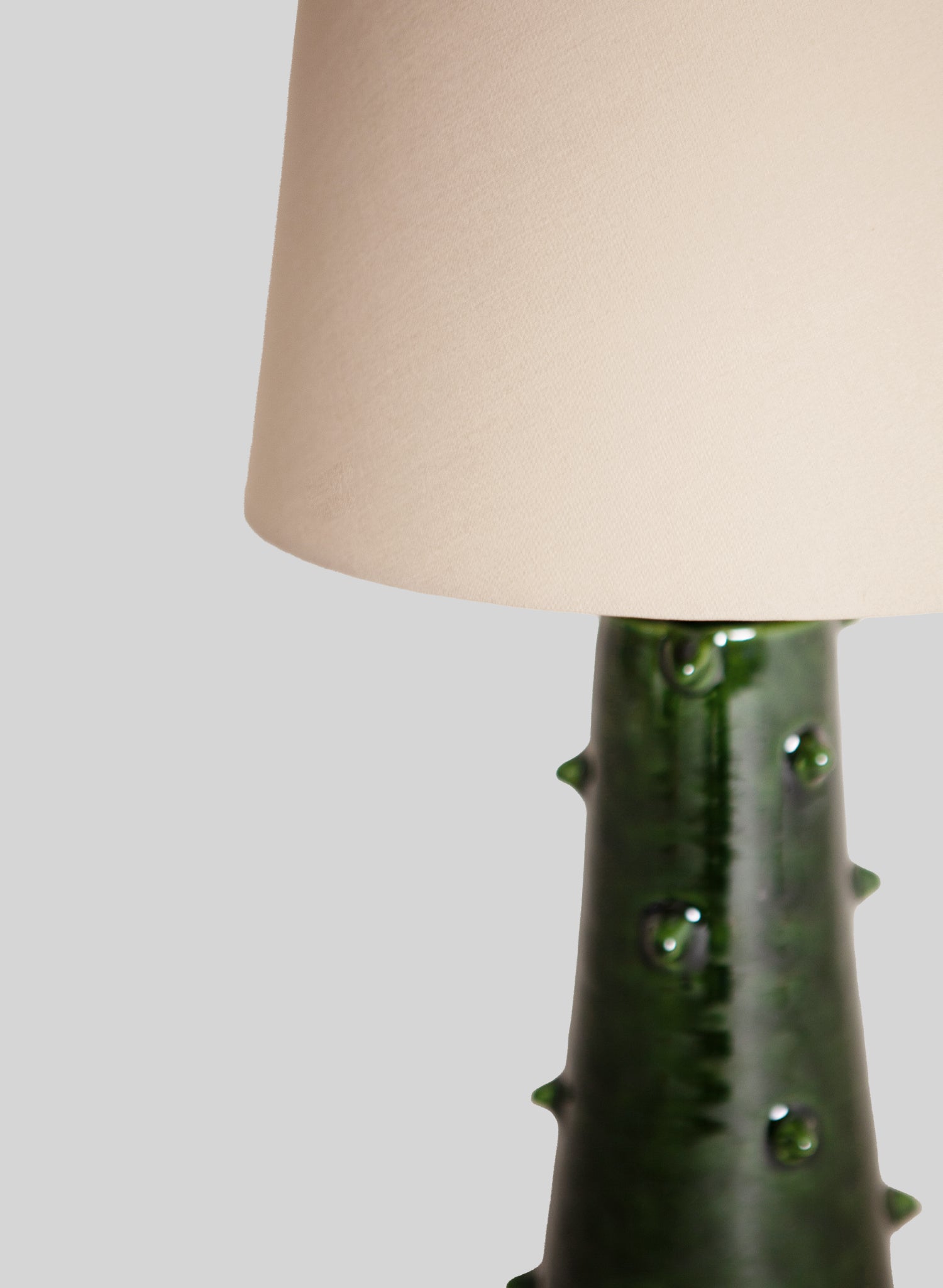 Ceramic Spiked Table Lamp, Green - Ecru