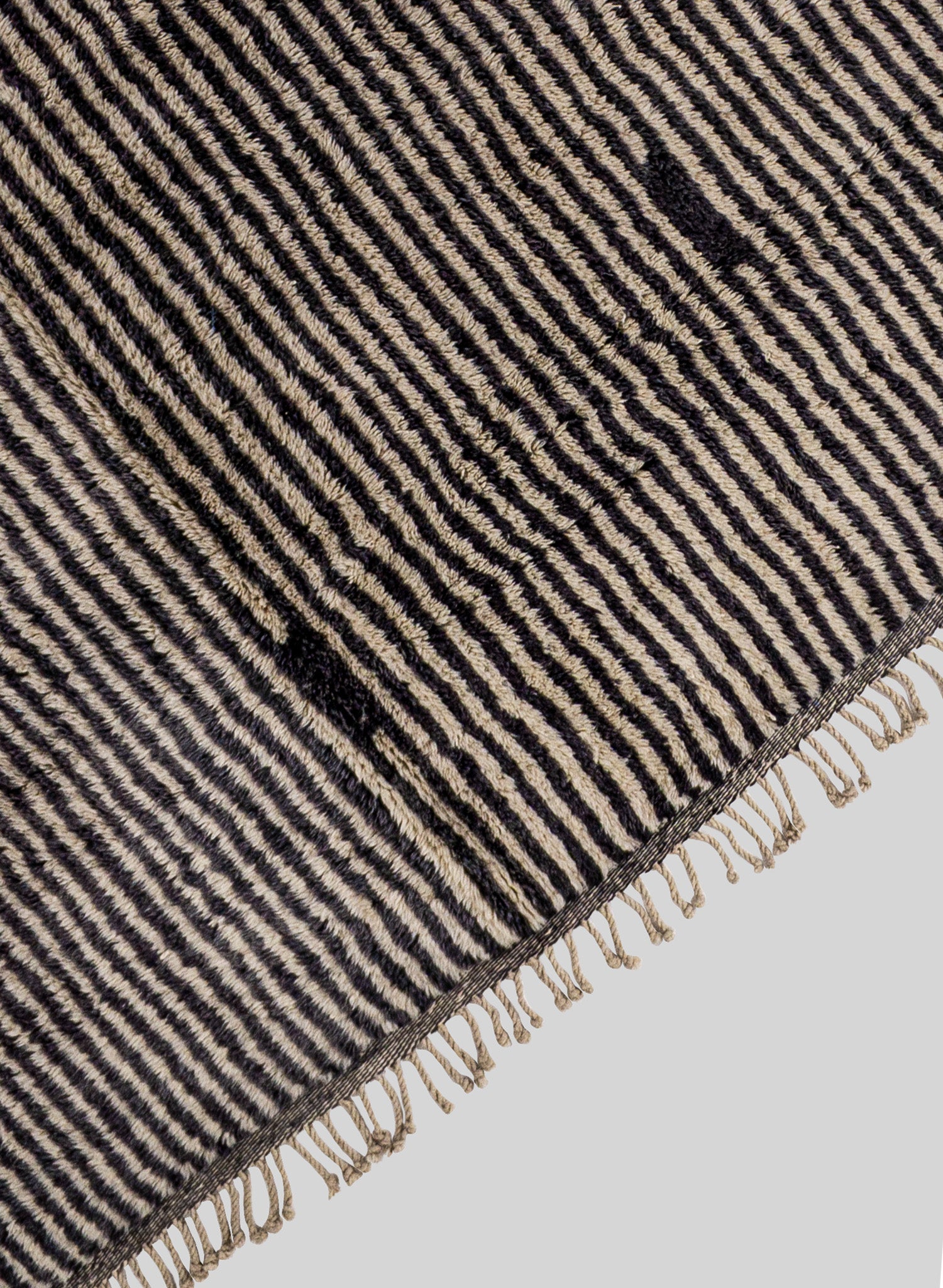 Midnight Wool Rug 300x400 cm, Natural wool-Midnight black