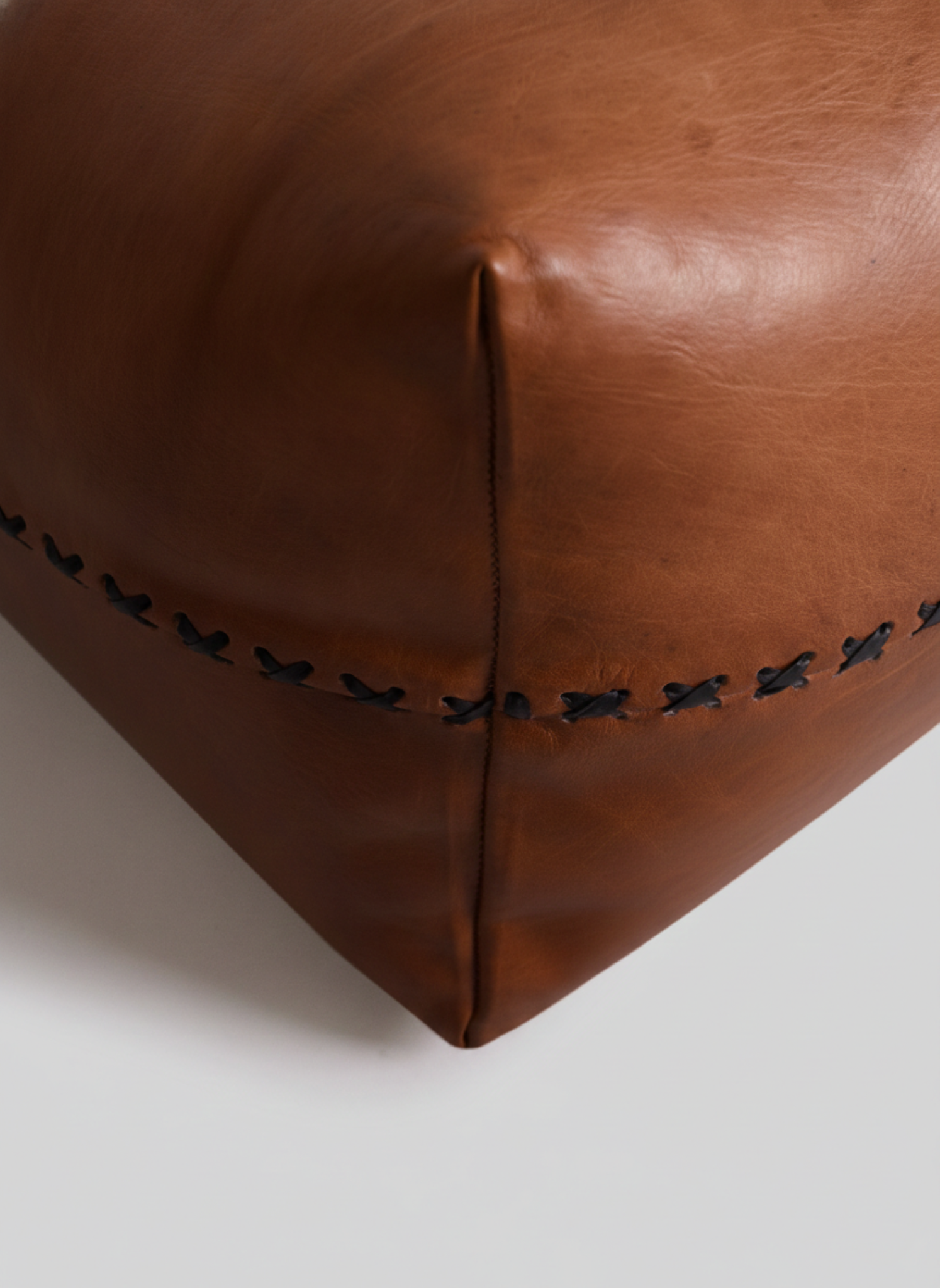 Havana Leather Pouf, Natural leather