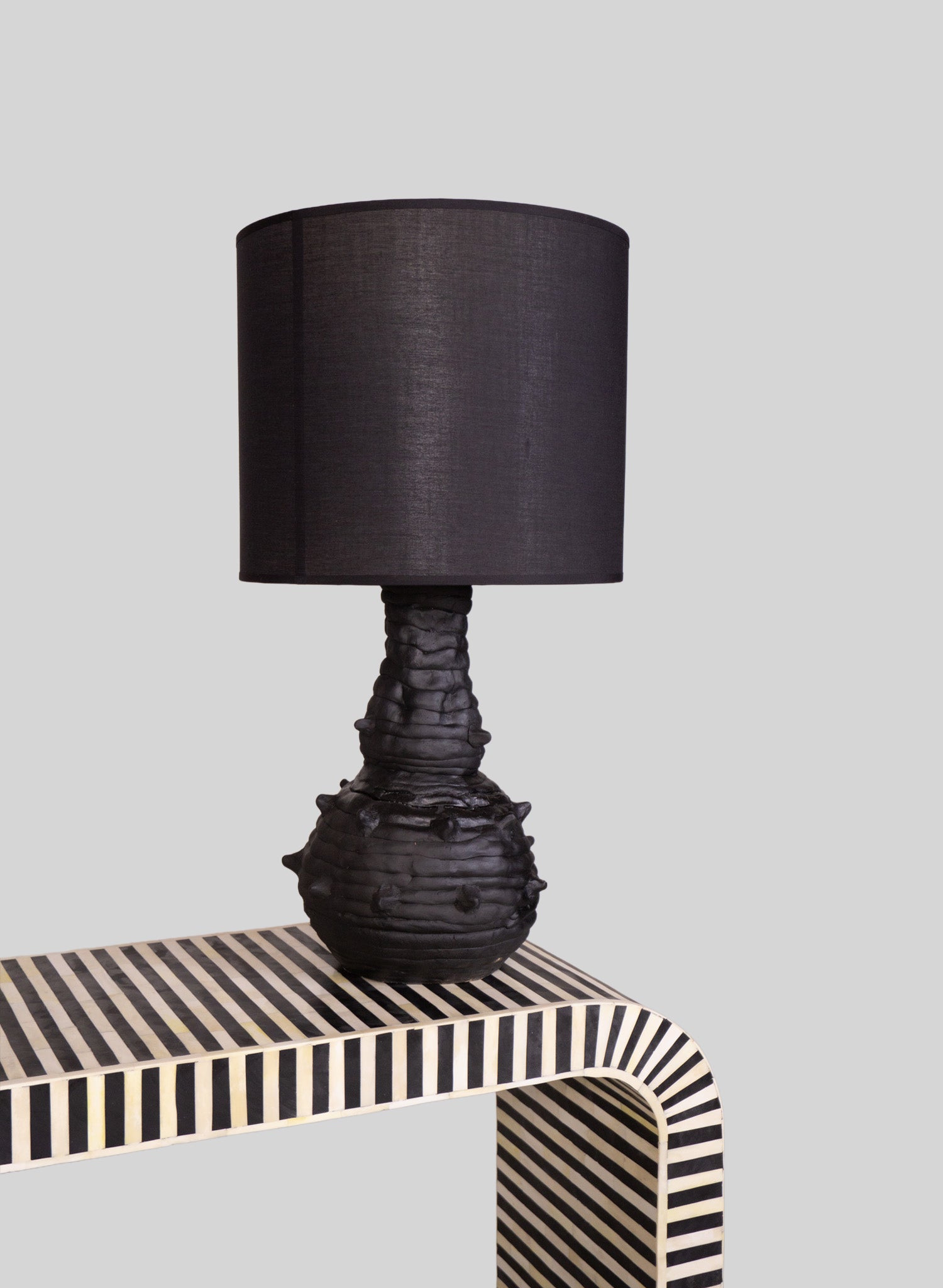 Sculptural Table Lamp H75 cm, Black Plaster - Black