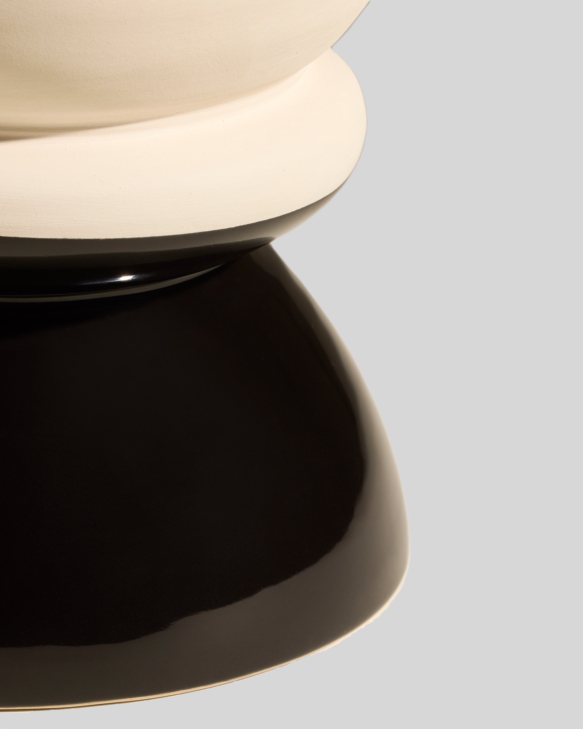 Tam Tam Scented Candle Black, Oriental fragrance