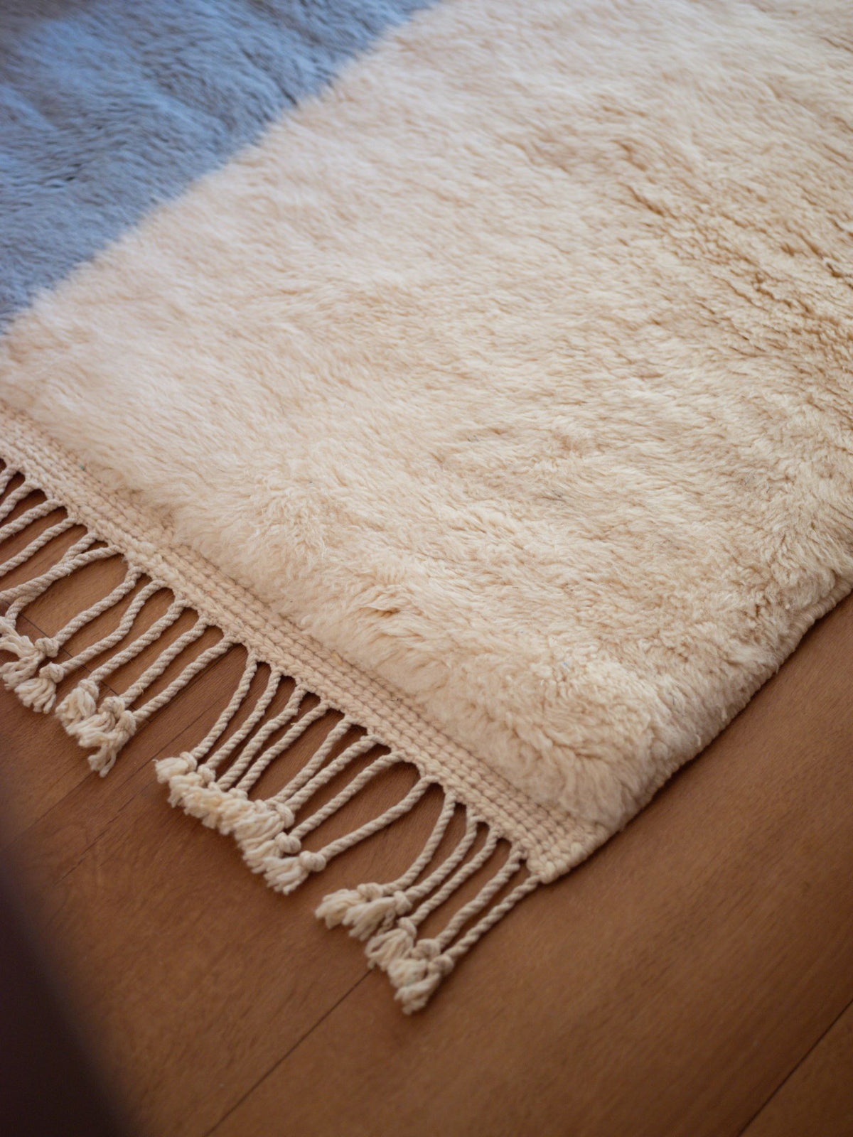 Cornflower Wool Runner 300x90 cm, Natural wool-Dusty cornflower