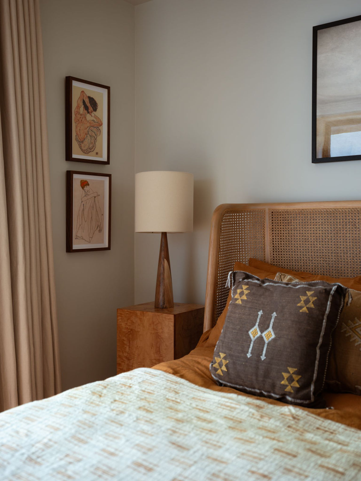 TL 11 Table Lamp, Walnut wood - White