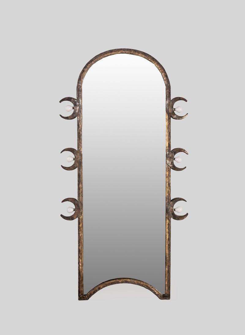 Luna Mirror, Brown