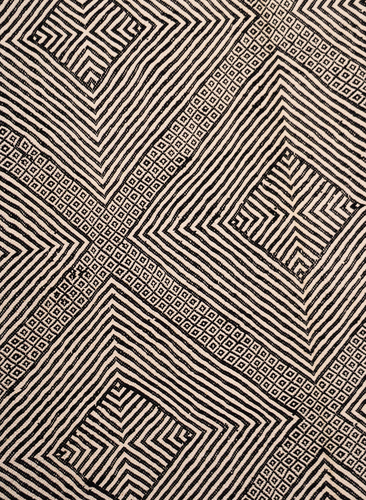 Graphite Zanafi Wool Rug 200x300 cm, Natural wool-Midnight black