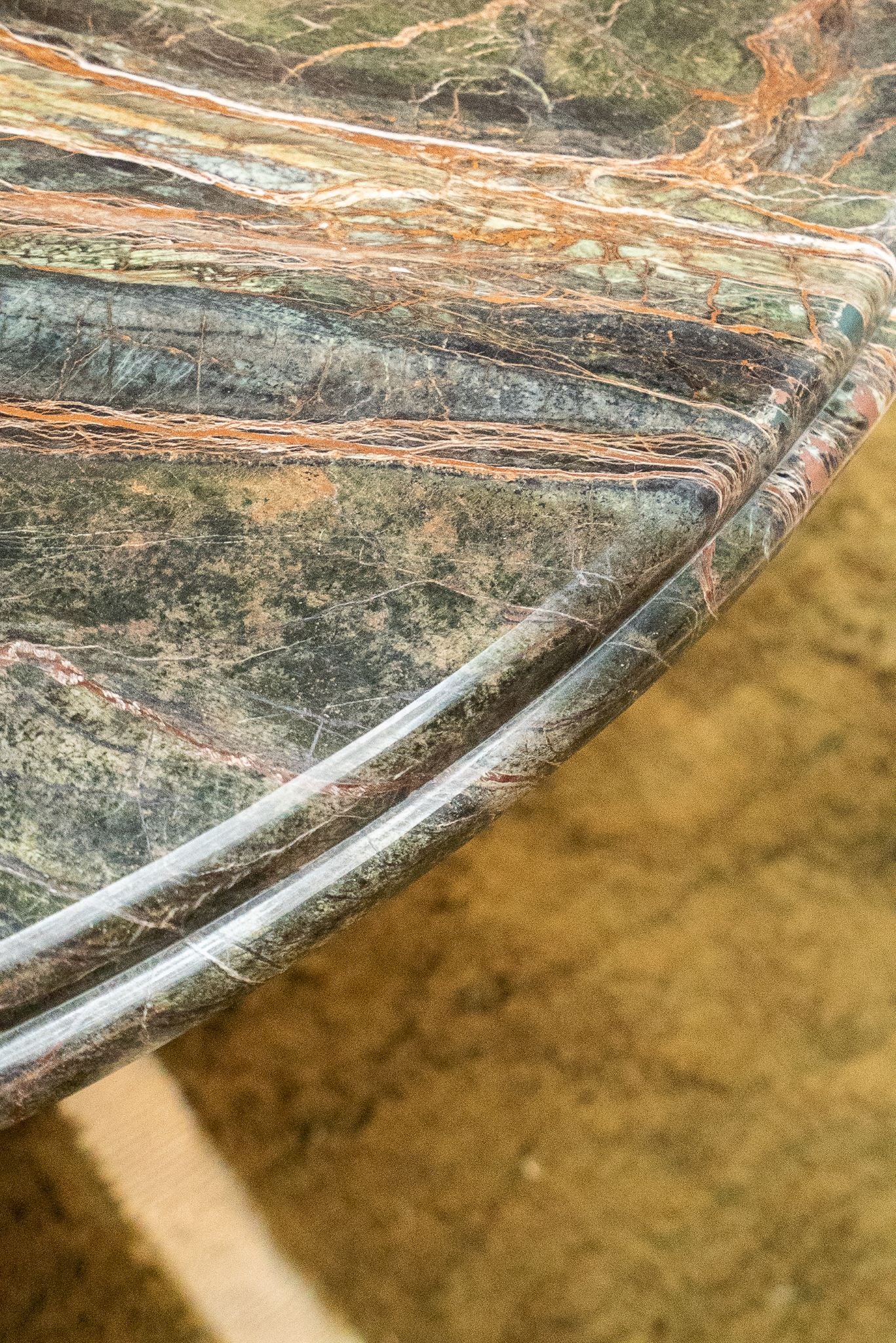 TD 11 Dining Table Ø130 cm, Green Forest marble - Walnut wood