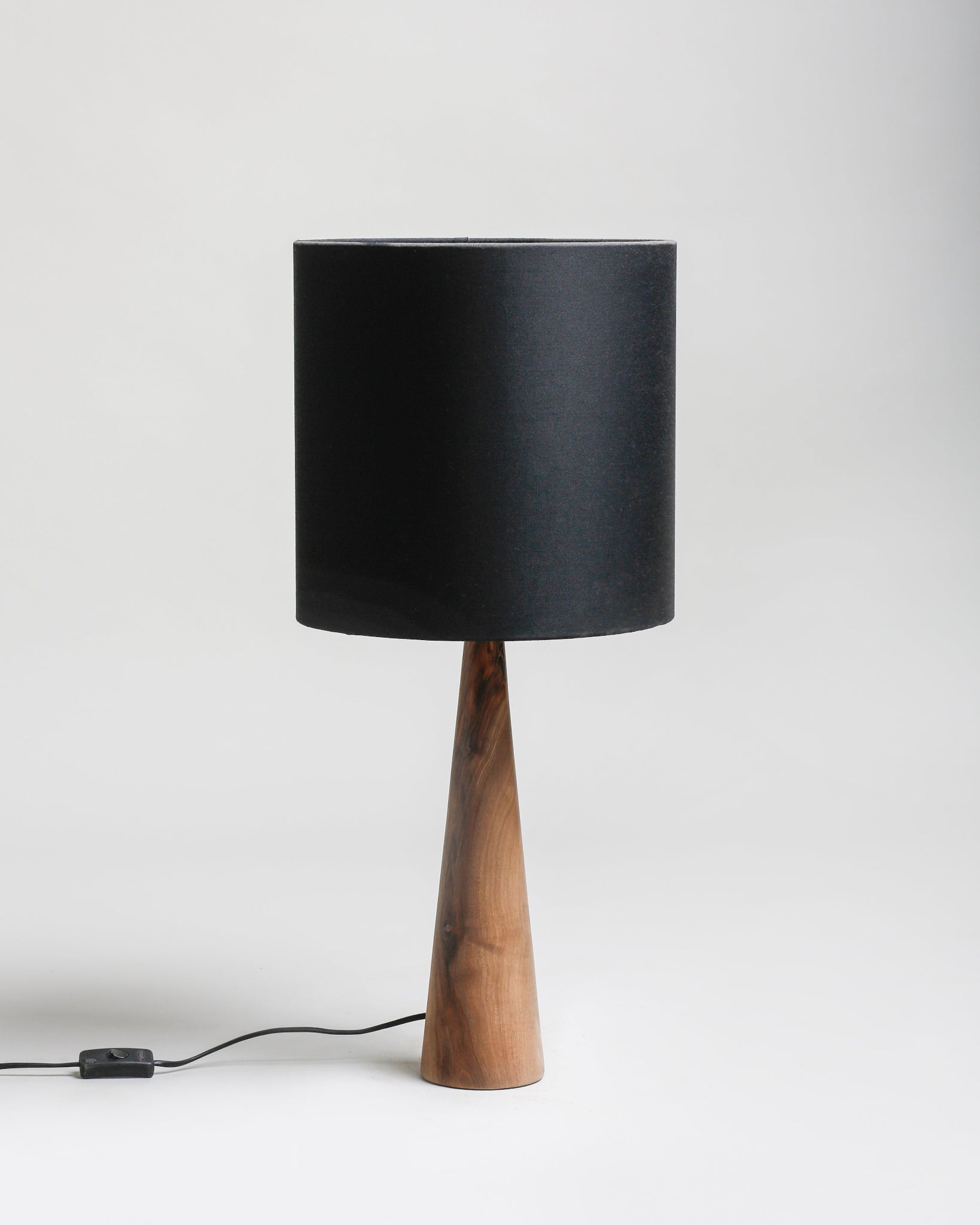 TL 11 Table Lamp, Walnut wood - Black