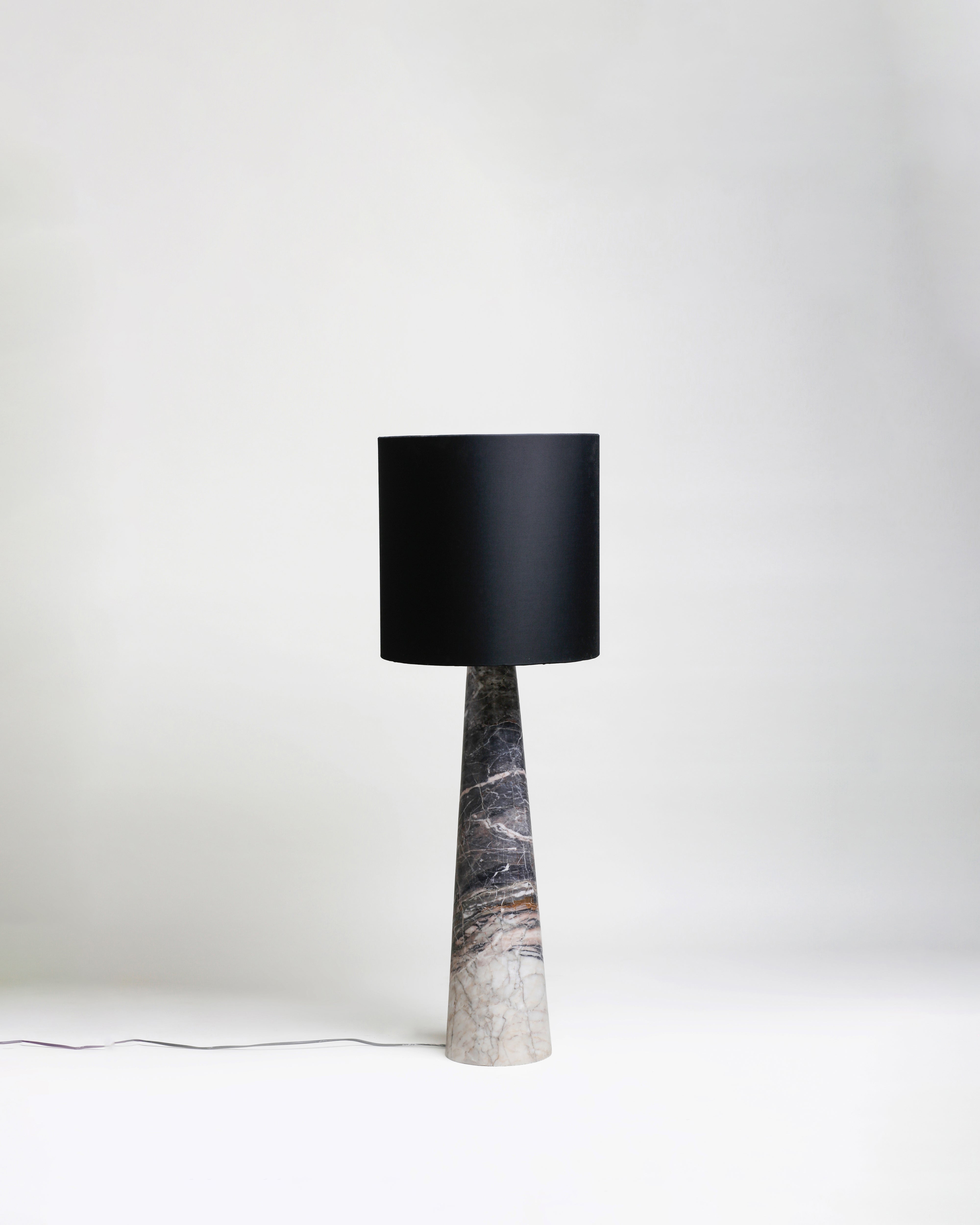 FL 11 Floor Lamp, Grey Zayane marble - Black