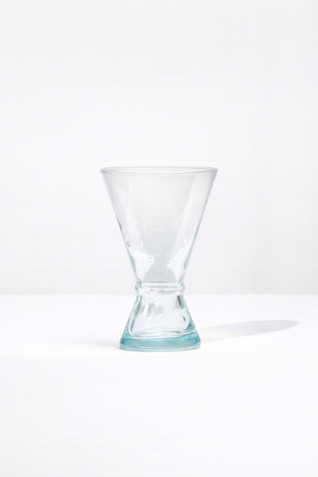 H 14 Wine Glass Ø25 cl, Clear