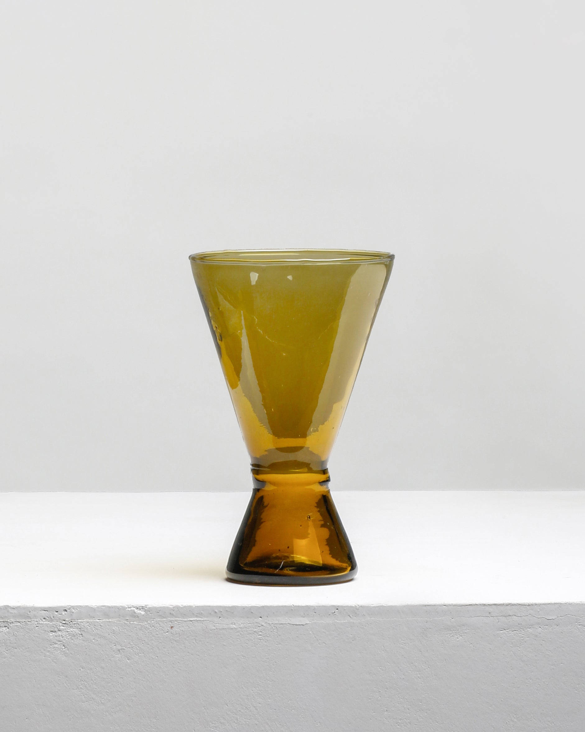 H14 Wine Glass Ø25 cl, Brown